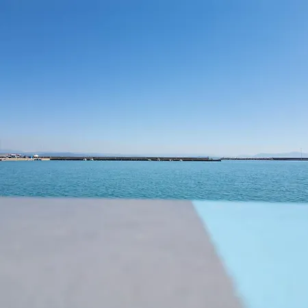 Corali 2 - Coastal Retreat *